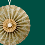 Roseta de papel oliva 26cm - Imagen 2